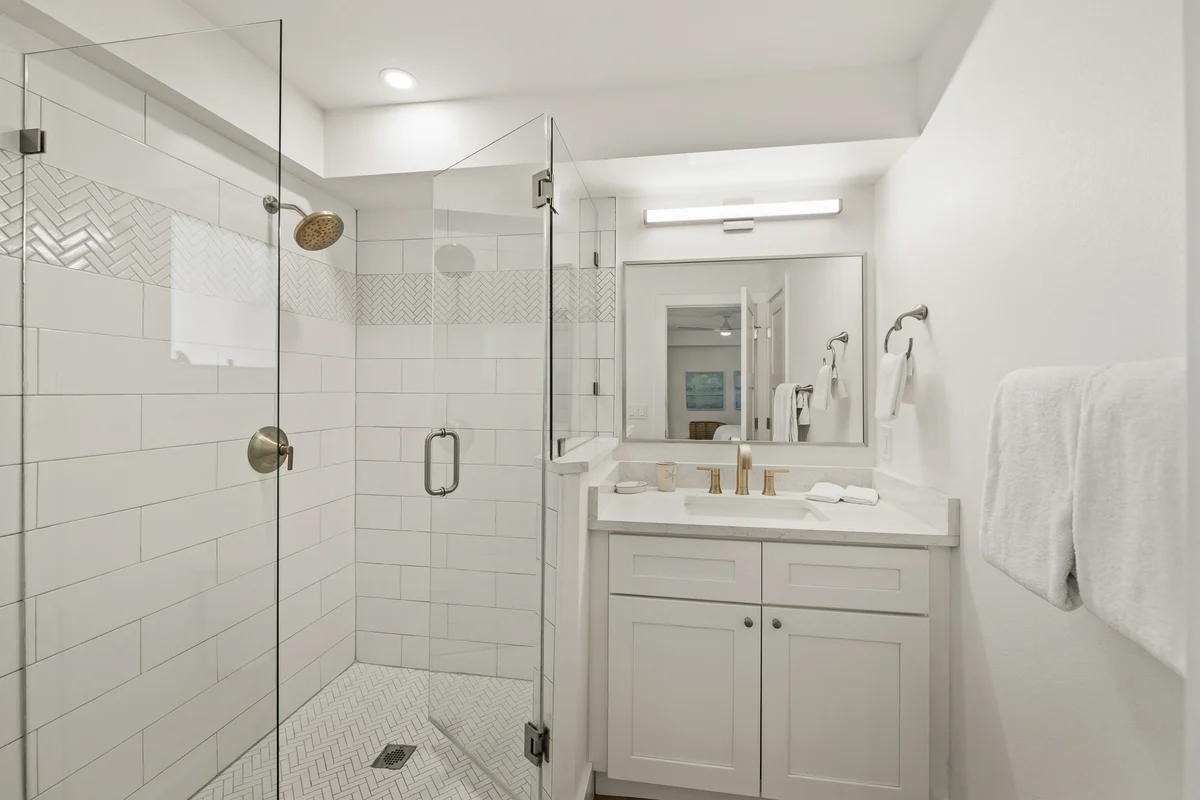 Wander Lido Key Glow #19