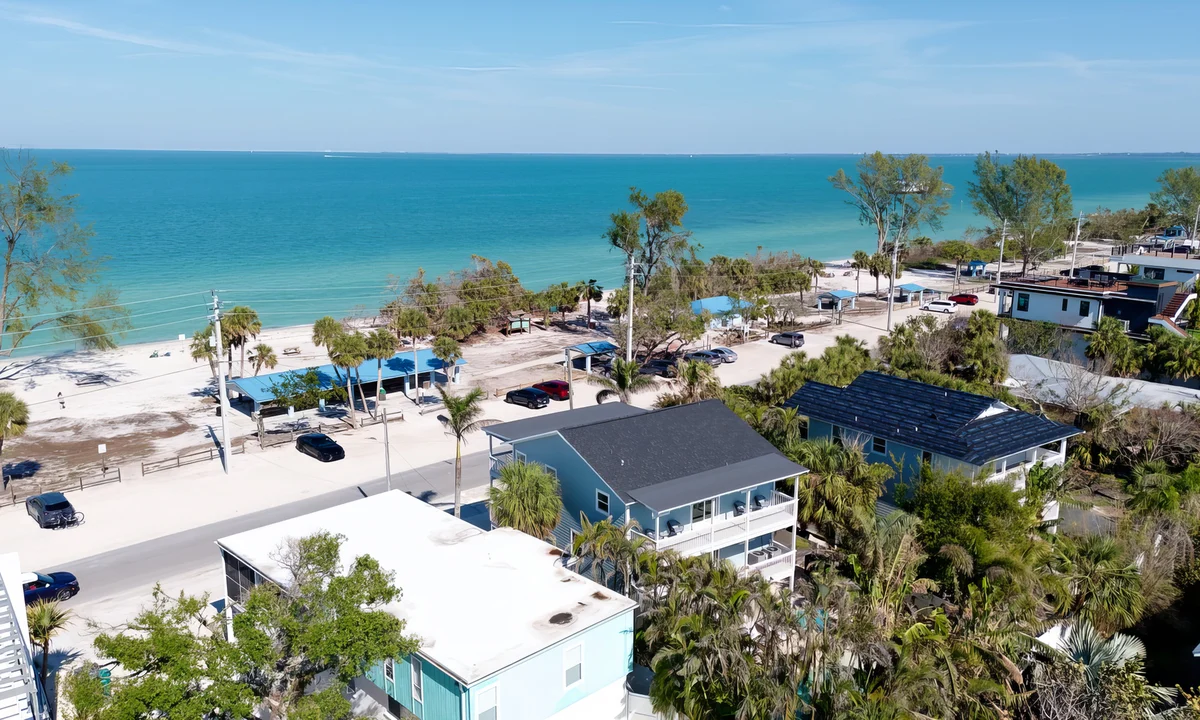 Wander Anna Maria Retreat