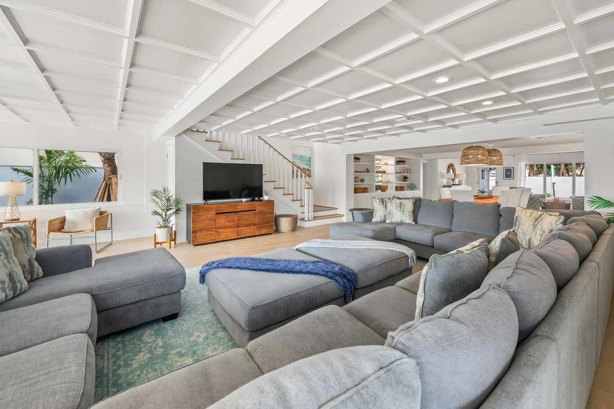 Wander Lido Key Glow