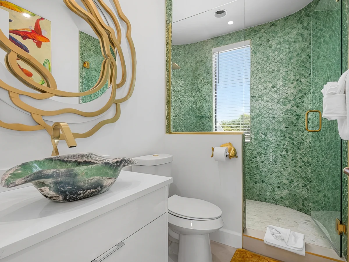 Wander Holmes Beach Sands