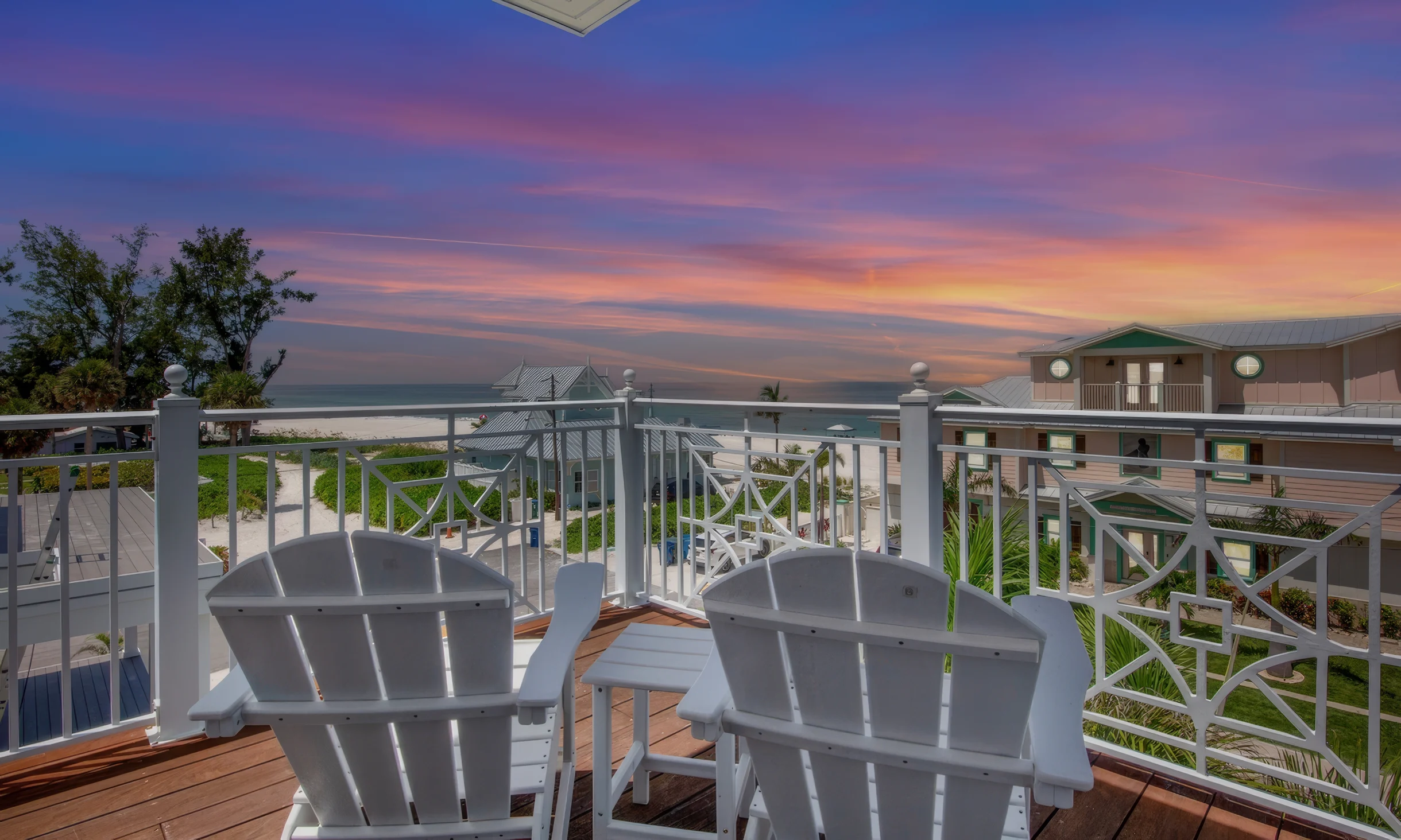 Wander Holmes Beach Glow #7