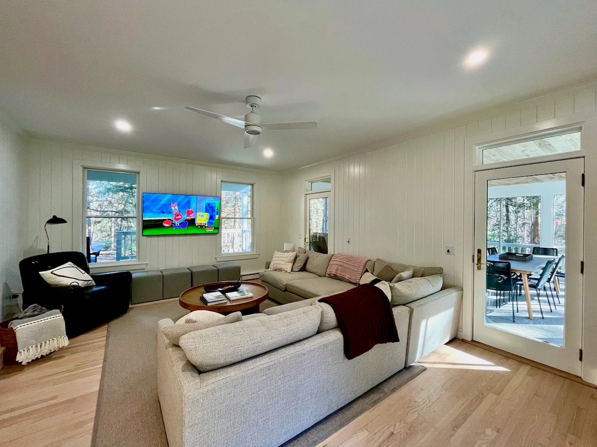 Home in Egremont property photo 2