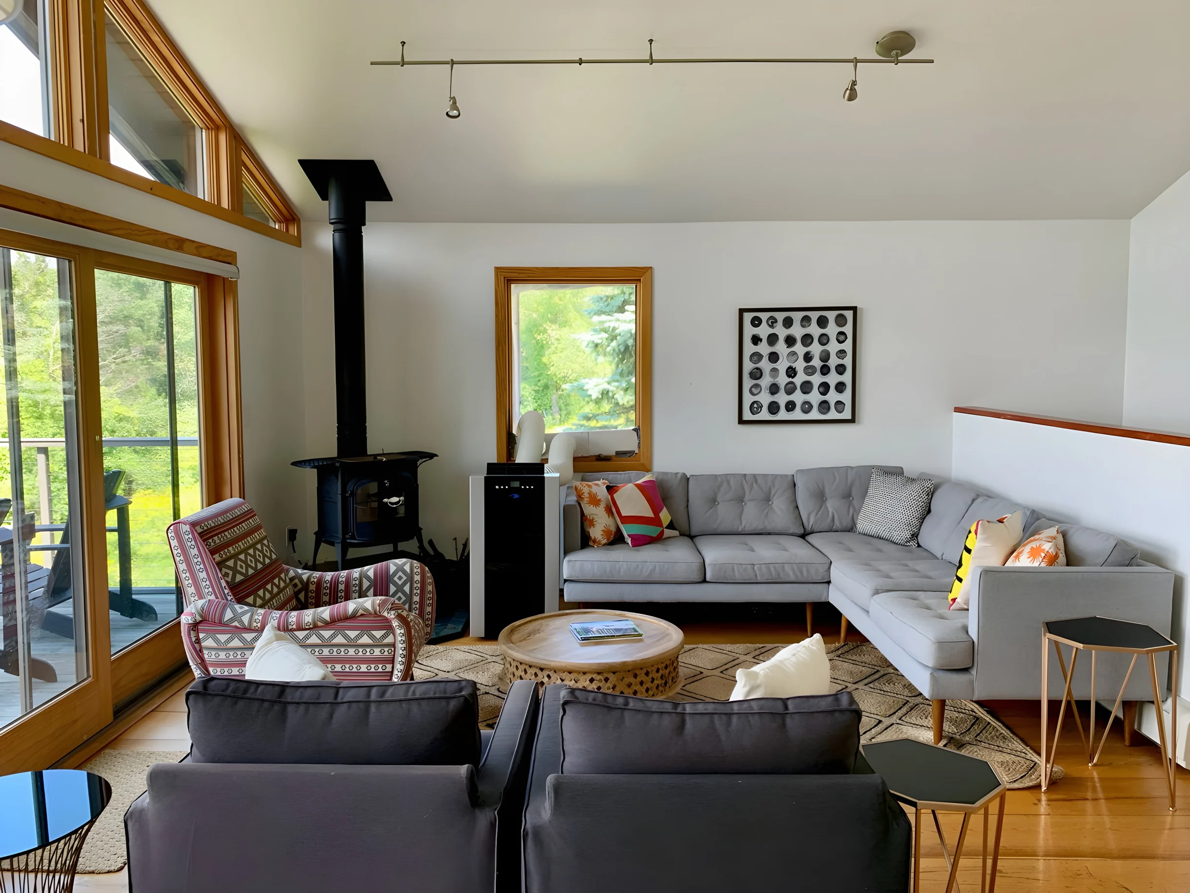 Home in Hillsdale property photo 2