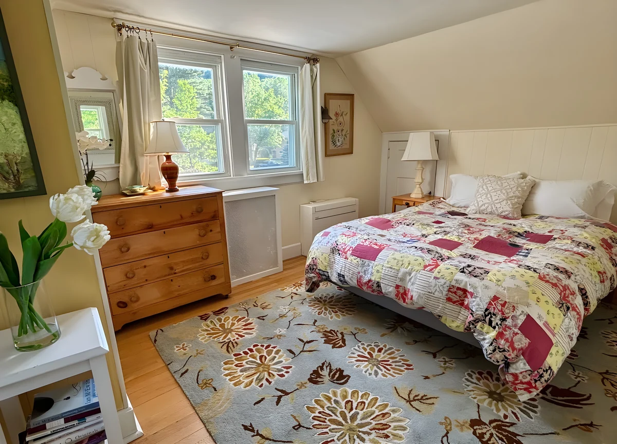 Bedroom 3 image 1