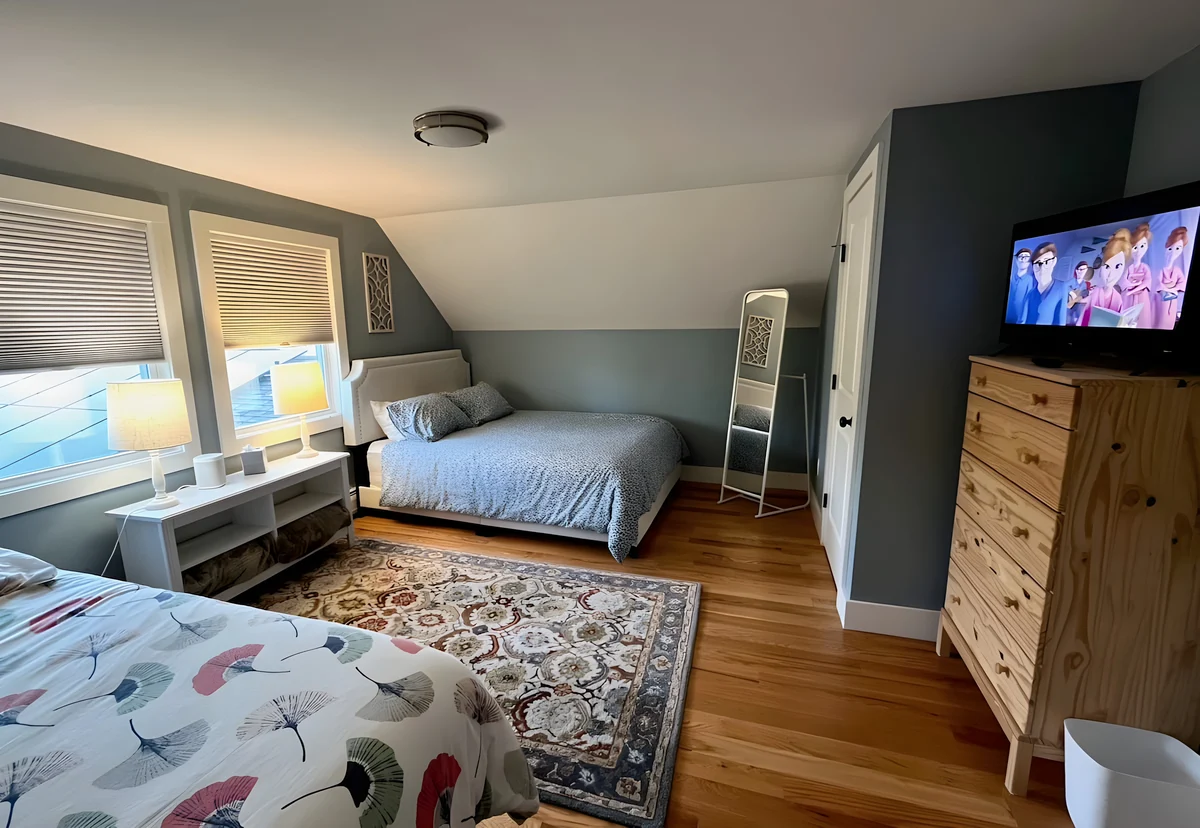 Bedroom 3 image 1