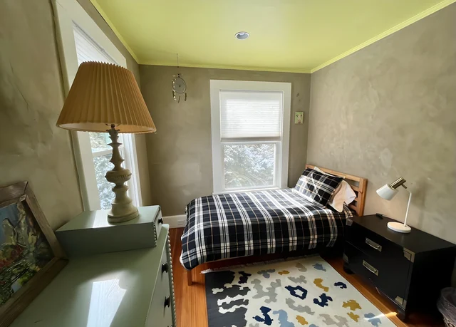 Bedroom 4 image 1