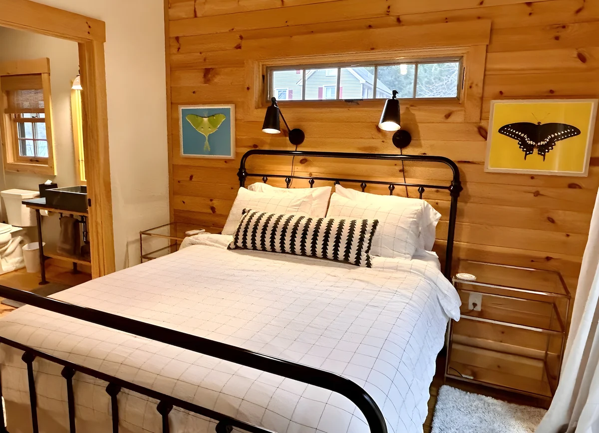 Bedroom 1 image 1