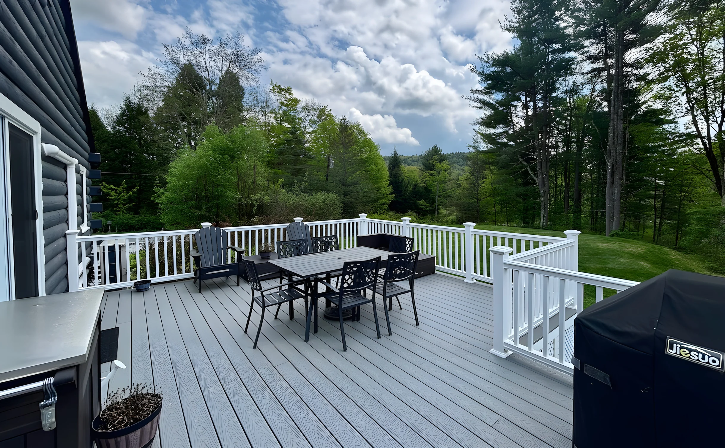 Home in Alford property photo 3