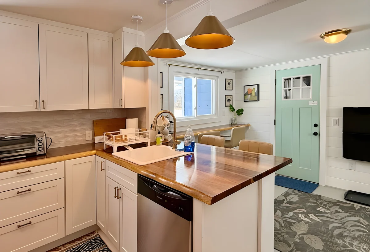 Home in Sheffield property photo 3