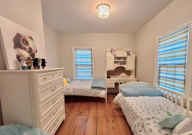 Bedroom 3 image 1