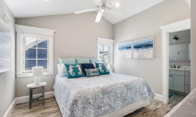 Bedroom 1 image 1