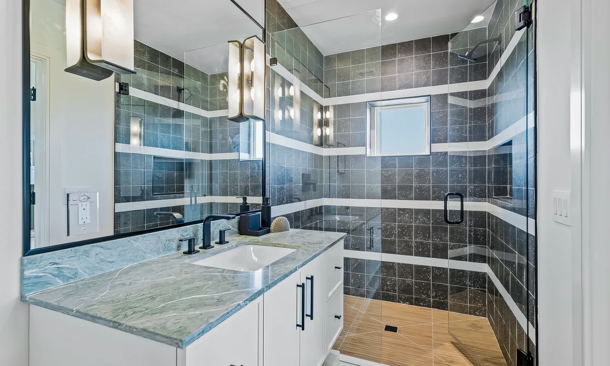 Wander Holmes Beach Breeze #6