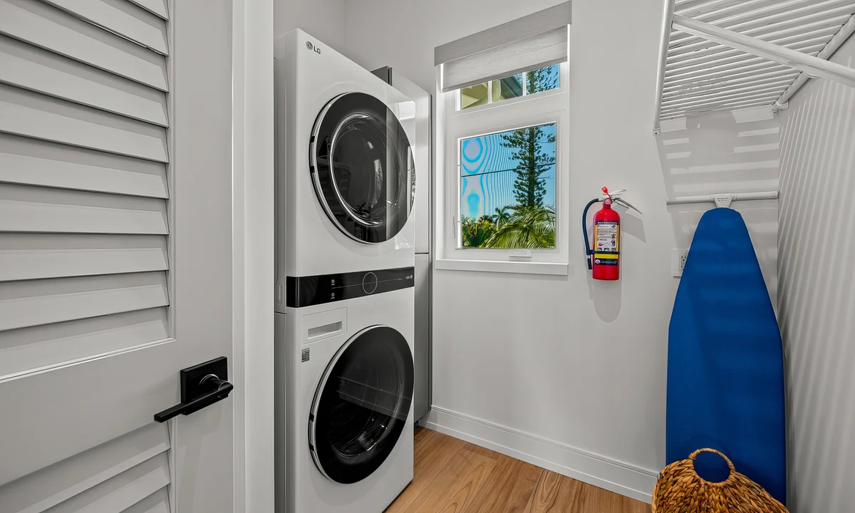 Wander Holmes Beach Breeze #8