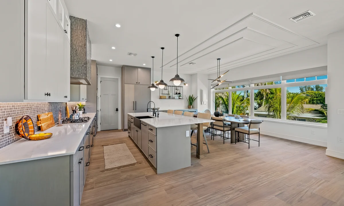 Wander Holmes Beach Breeze #25