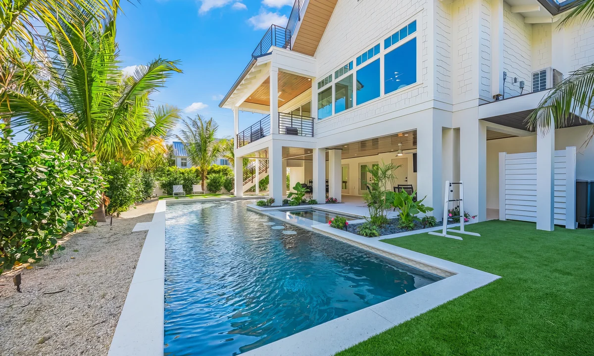 Wander Holmes Beach Breeze #36