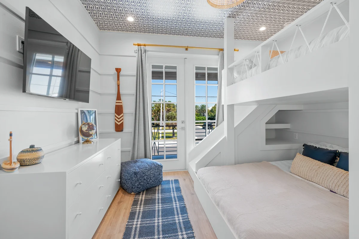 Wander Anna Maria Estate #32