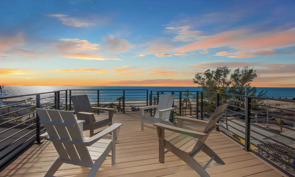 Wander Bradenton Beach Sunset