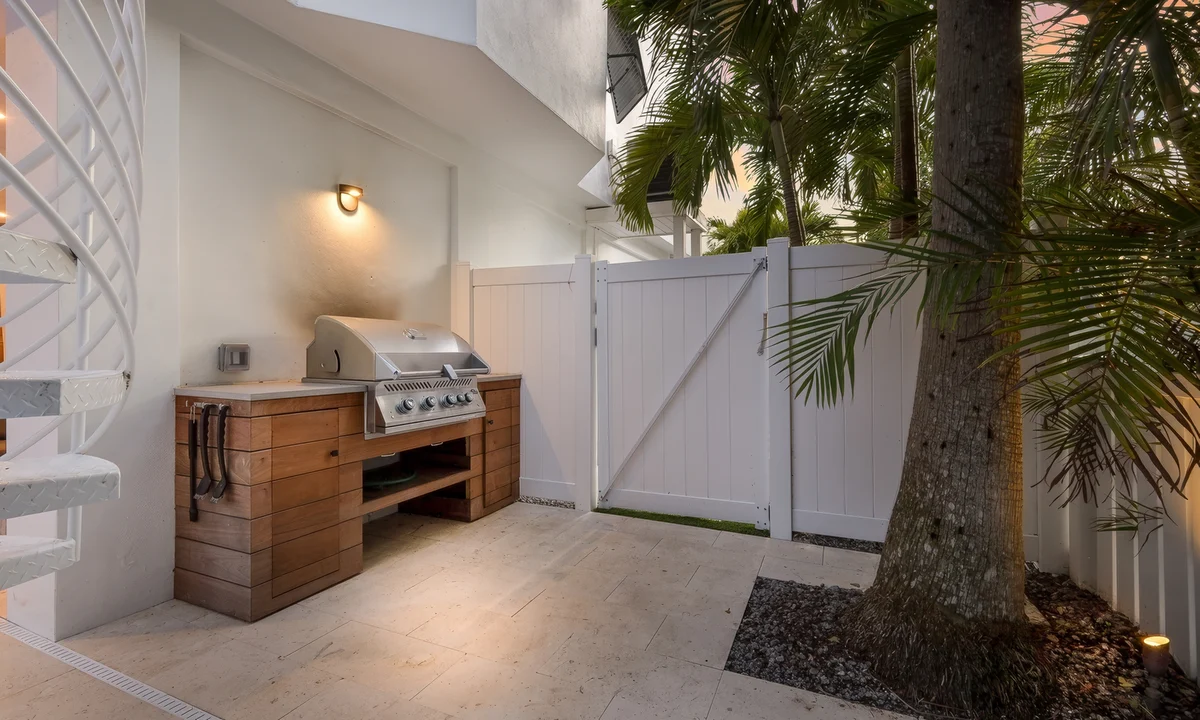 Wander Anna Maria Bayfront #36