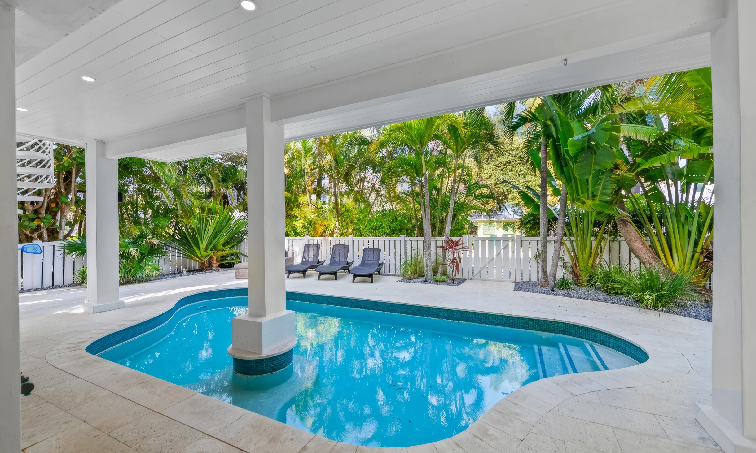 Wander Anna Maria Bayfront #57