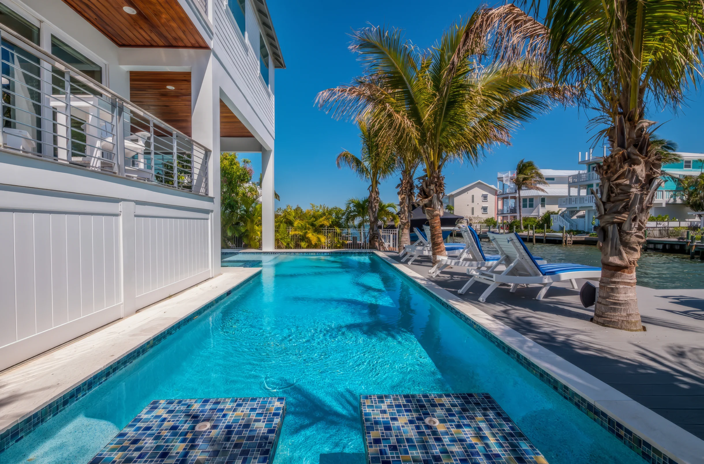 Wander Holmes Beach Canal #2