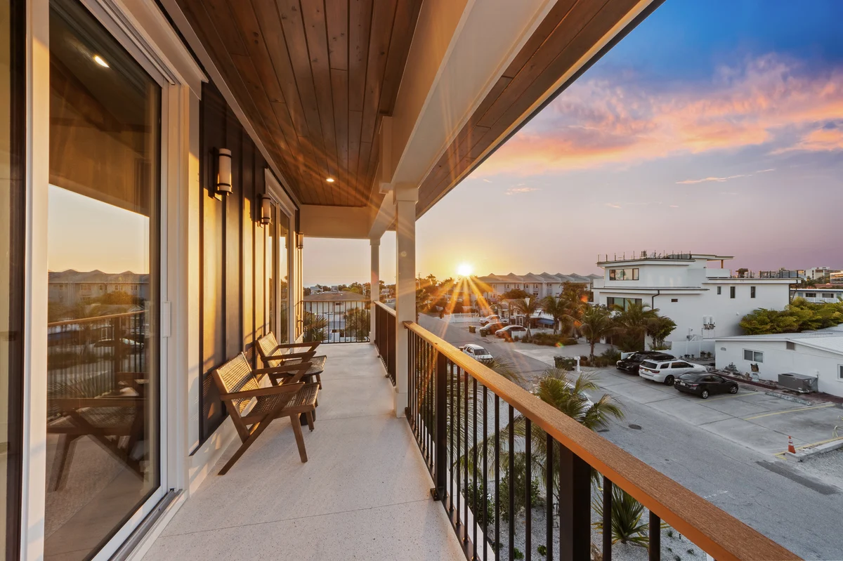 Wander Lido Key Retreat #12