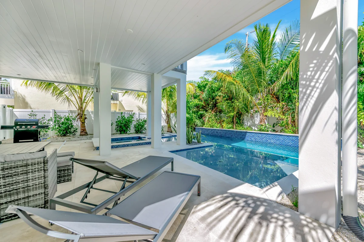 Wander Holmes Beach Rooftop #9