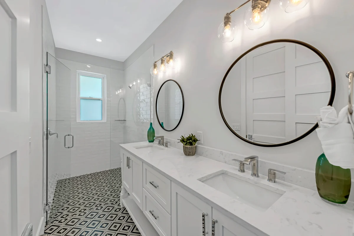 Wander Holmes Beach Rooftop