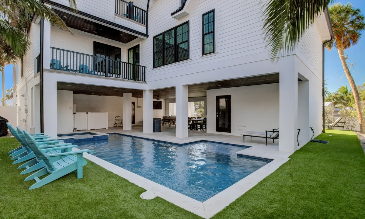 Wander Island Retreat #44