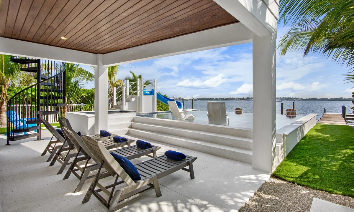 Wander Bradenton Allure #35