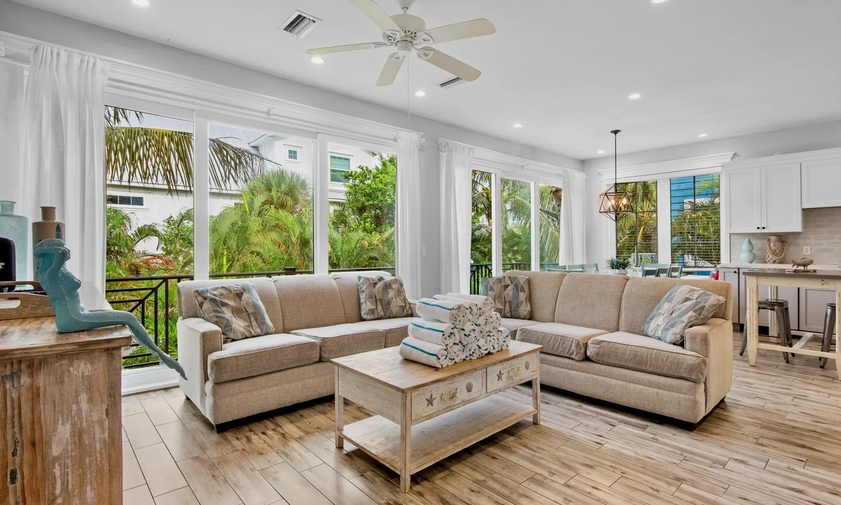 Wander Anna Maria Allure