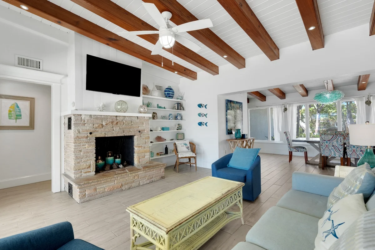 Wander Holmes Beach Golden #18