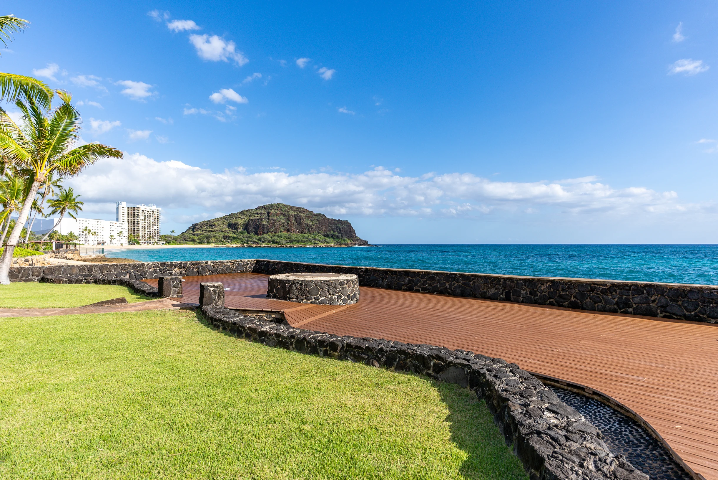 Wander Waianae Tides #7