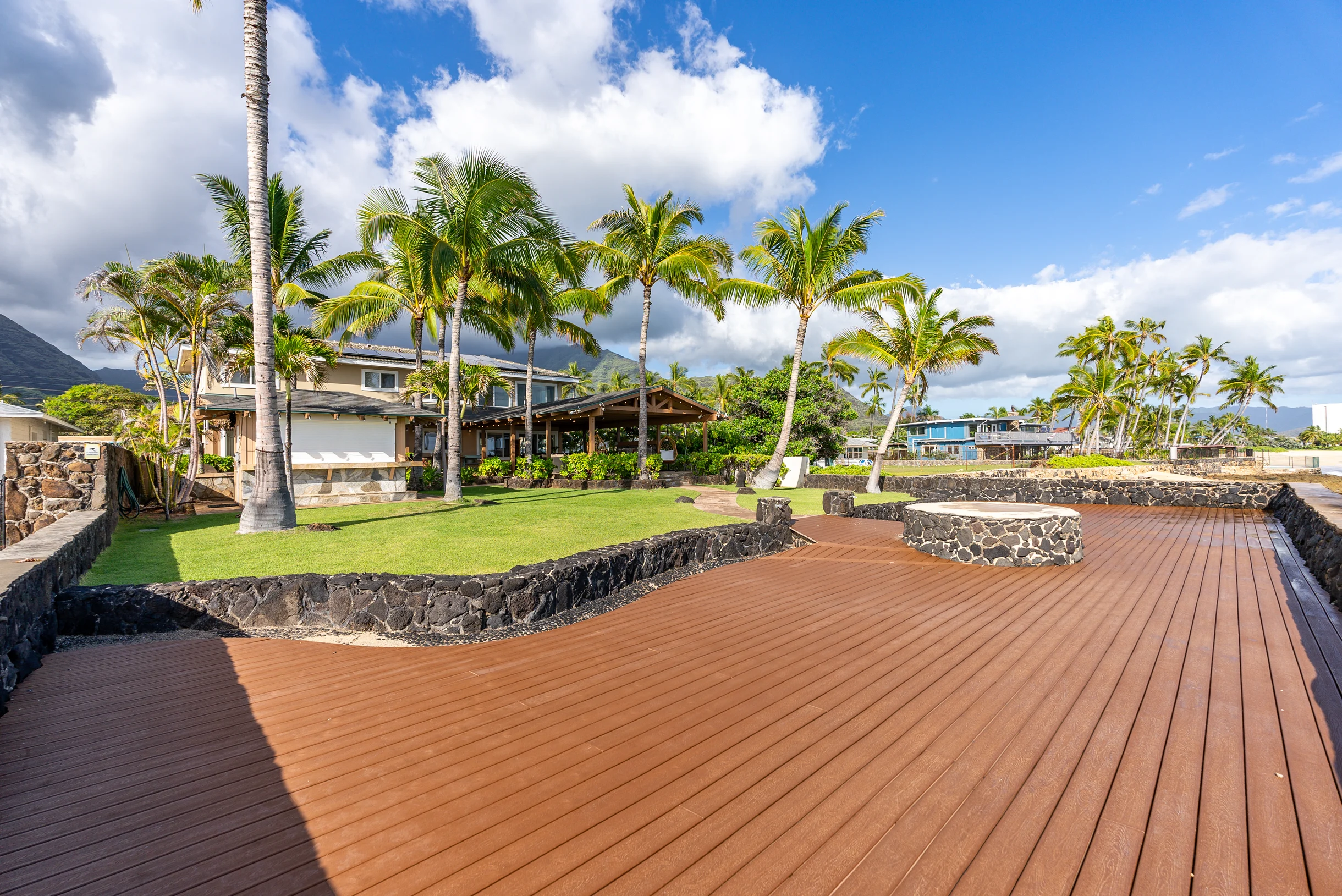 Wander Waianae Tides #24