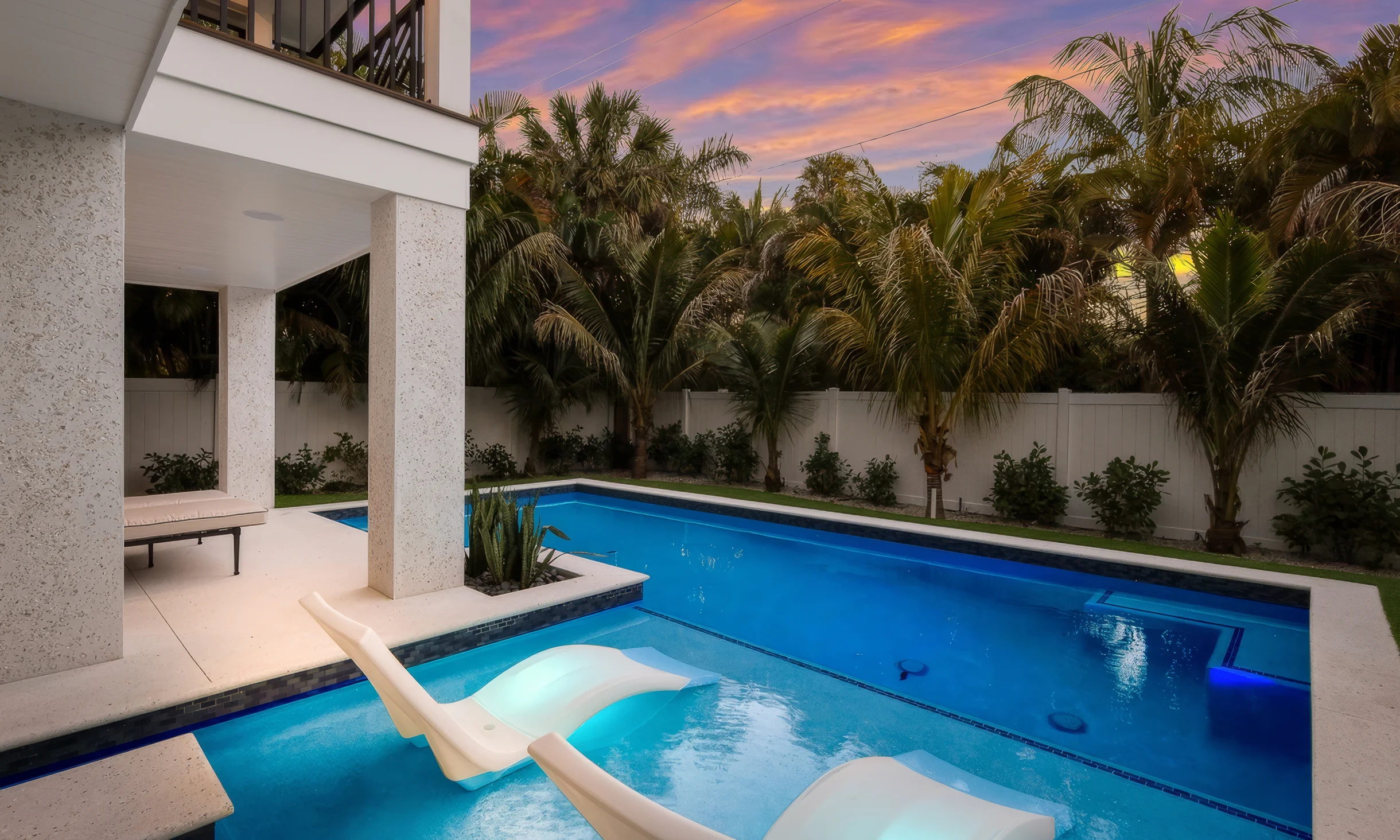 Wander Anna Maria Sunset #63