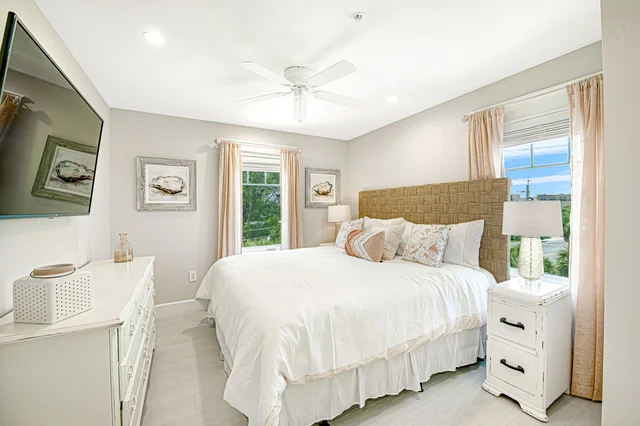 Bedroom 3 image 1