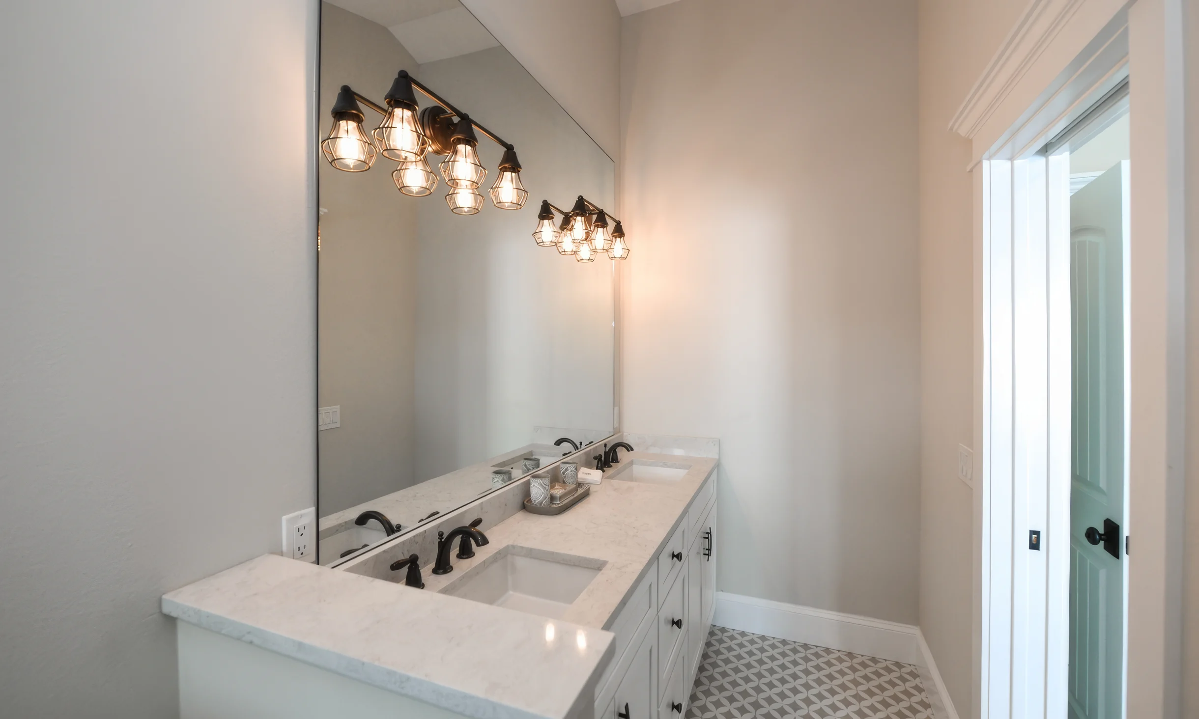 Wander Anna Maria Pier #12