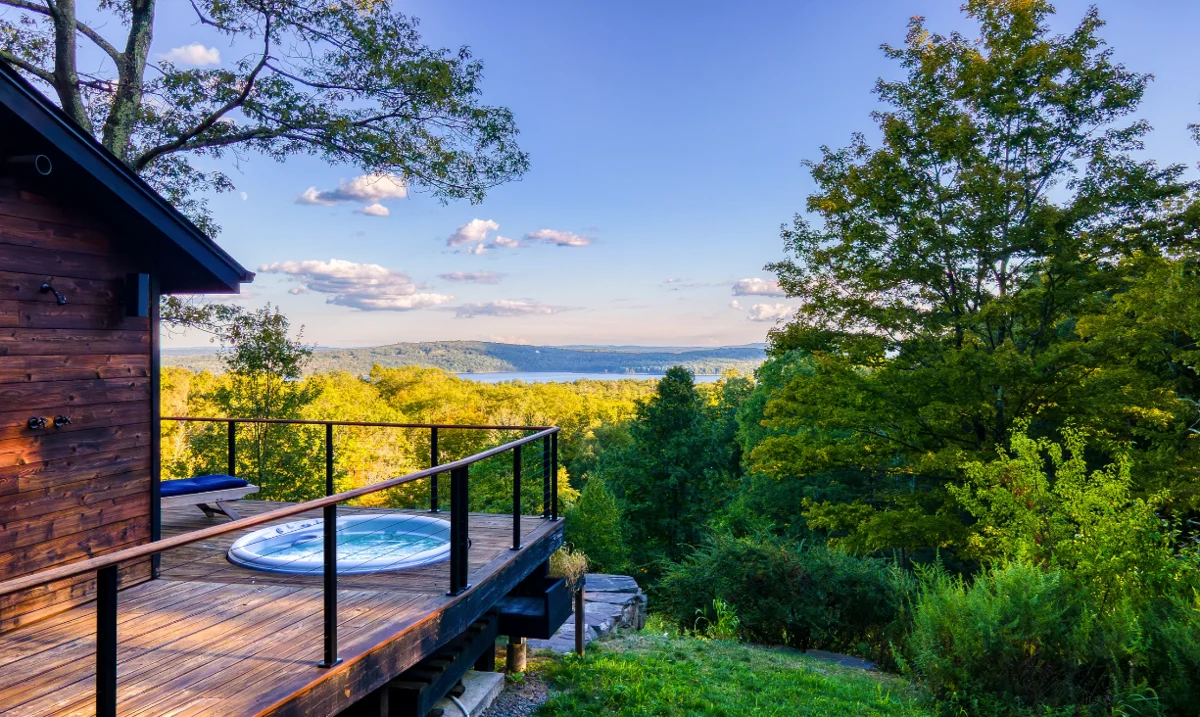 Wander Catskills Vista