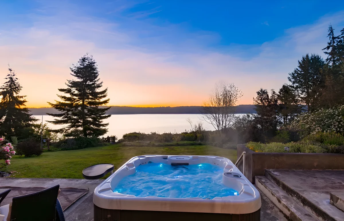 Wander Whidbey Ridge