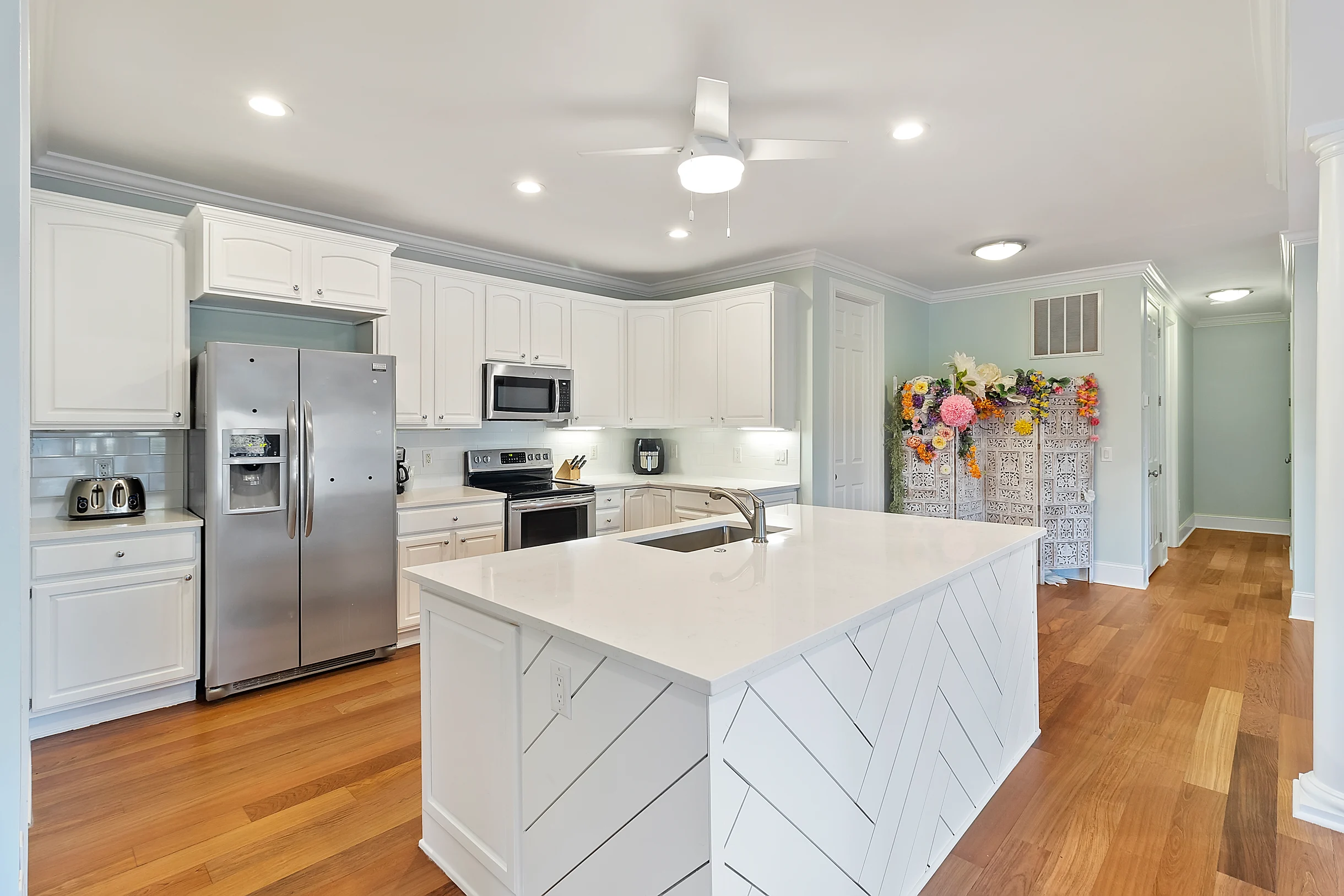 Wander Palms Waves #33