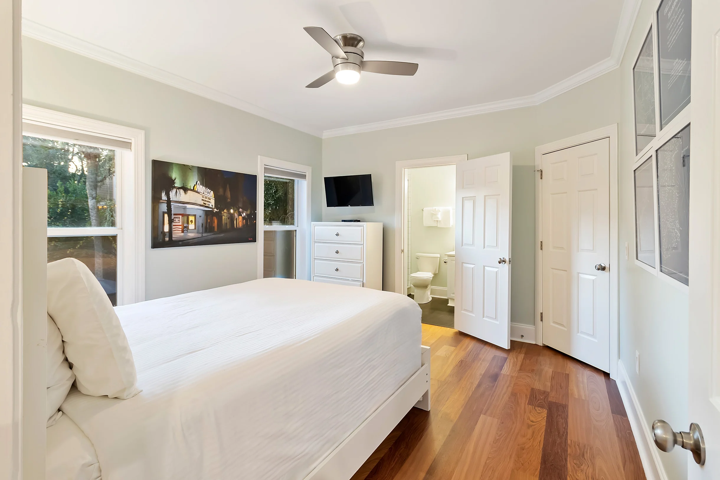 Wander Palms Waves #28