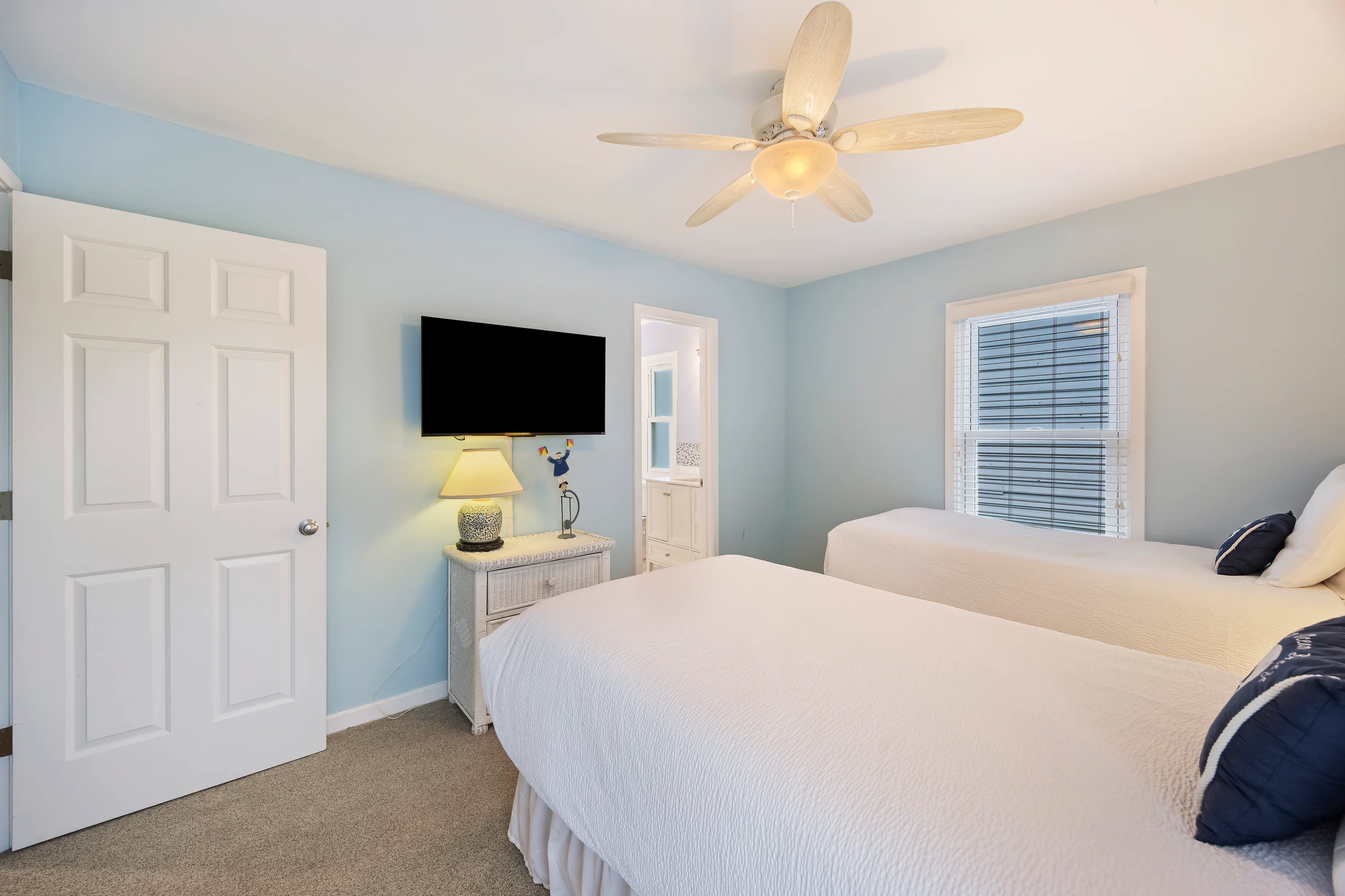 Wander Palms Lagoon Retreat #25