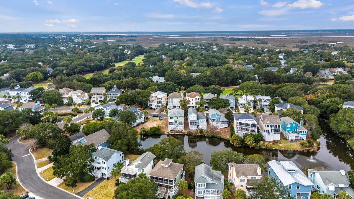 Wander Palms Lagoon Retreat
