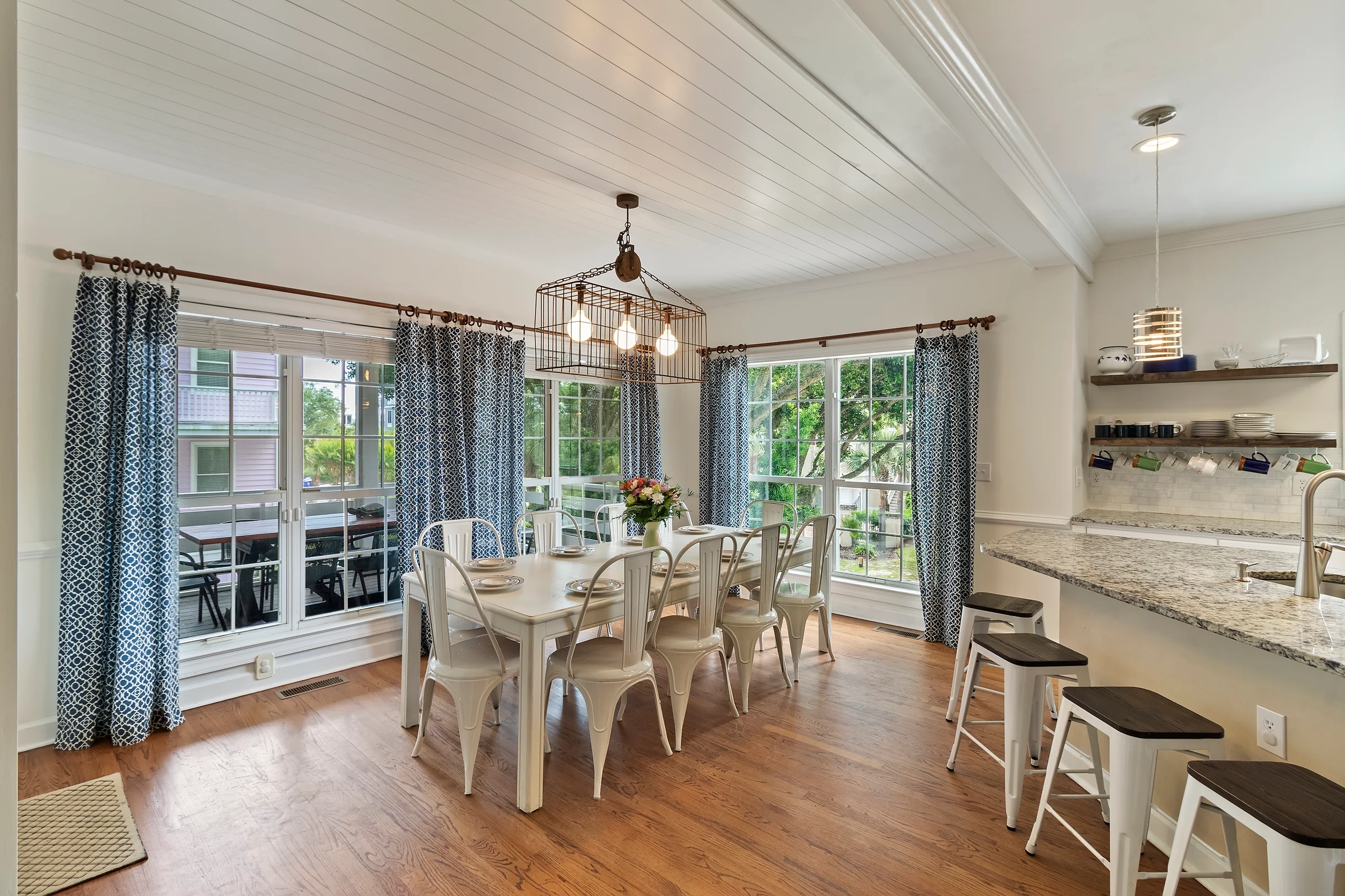 Wander Isle Golden #23