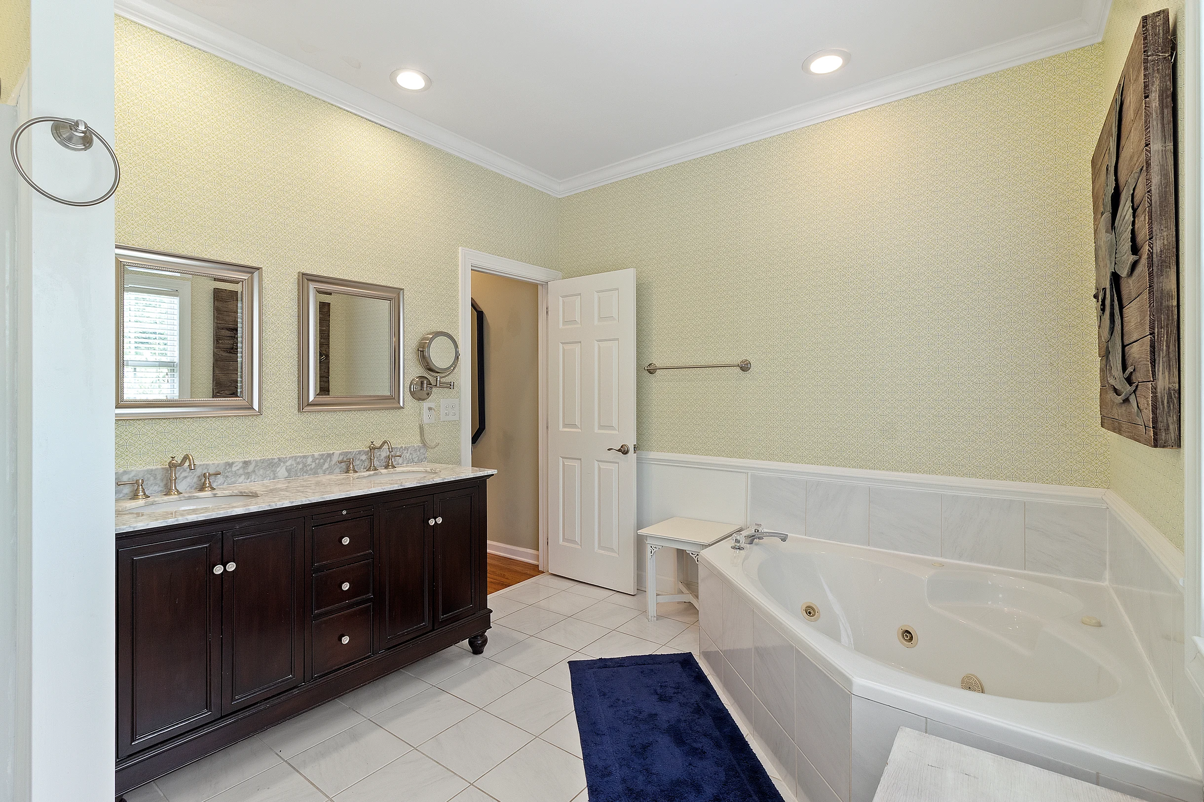 Wander Isle Golden #17