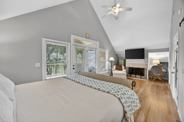Bedroom 1 image 1
