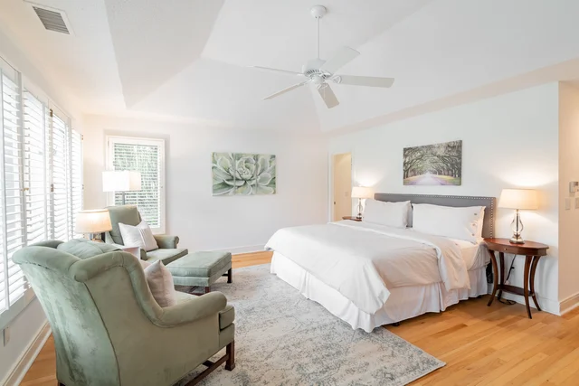 Bedroom 1 image 1