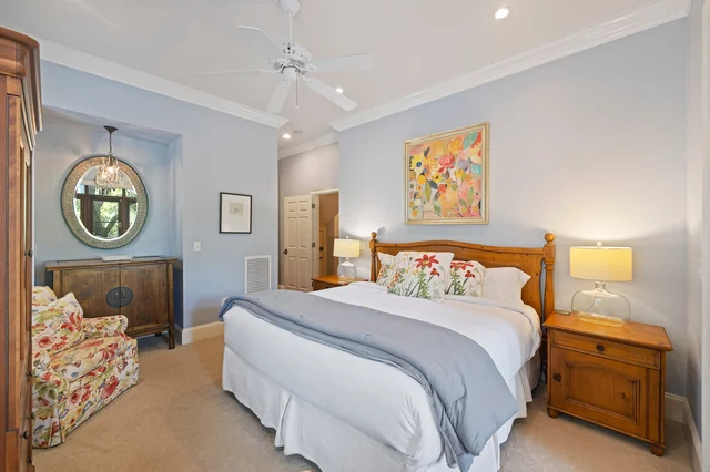 Bedroom 1 image 1