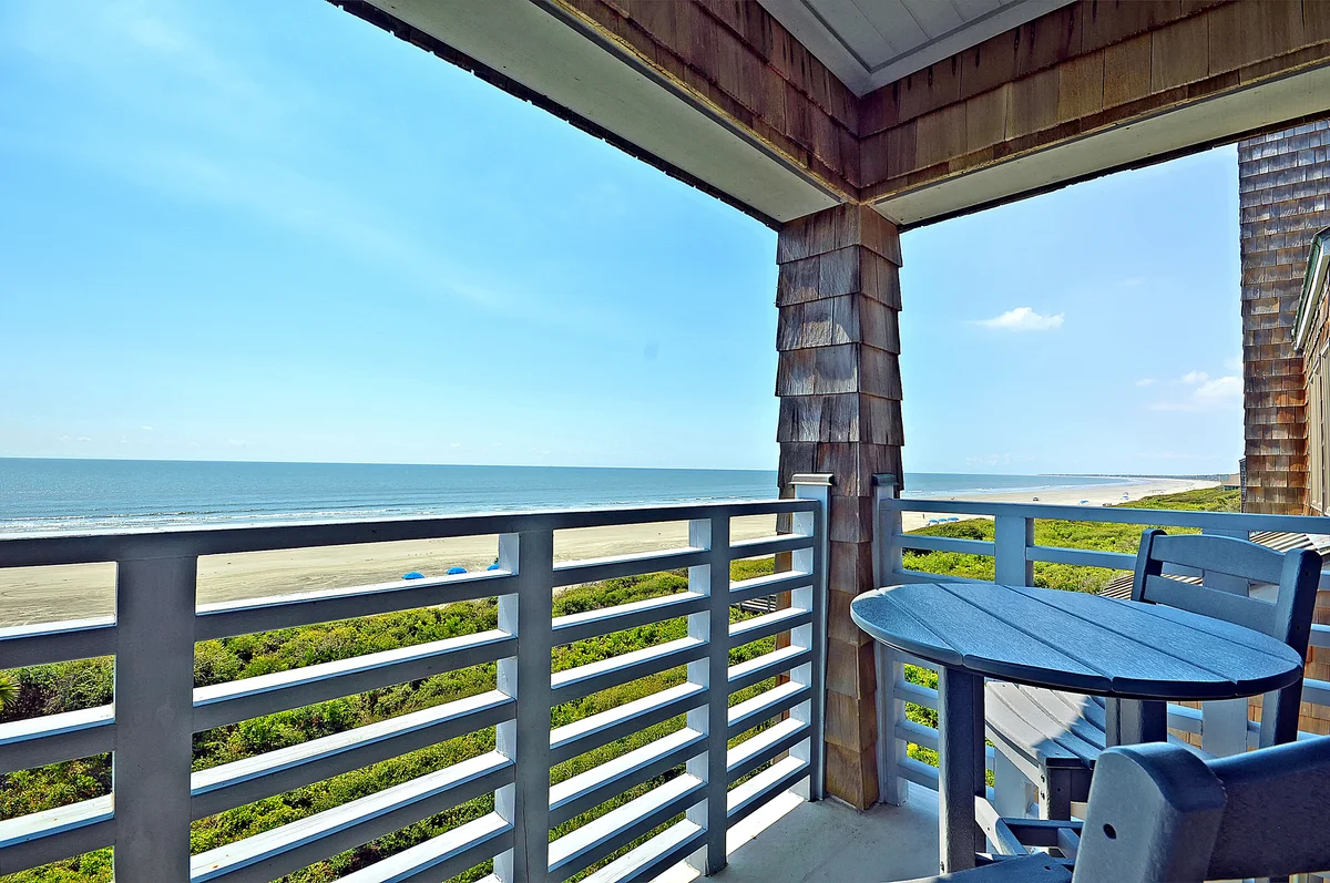 Condo in Kiawah Island property photo 3
