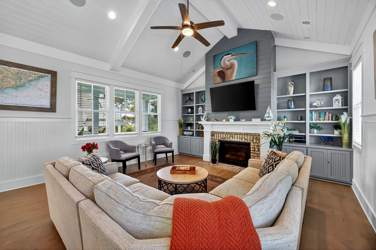 Wander Palms Driftwood