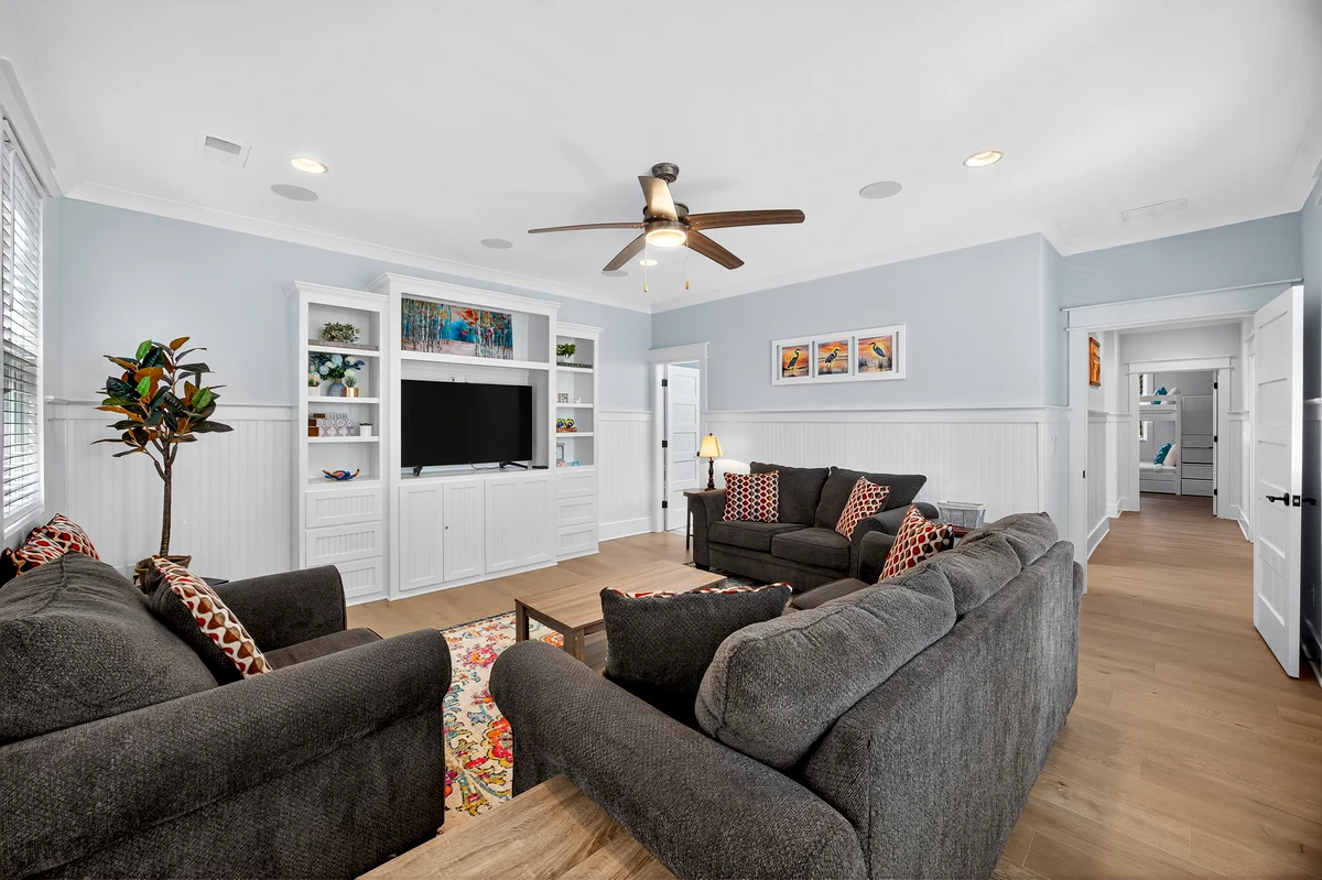 Wander Palms Driftwood